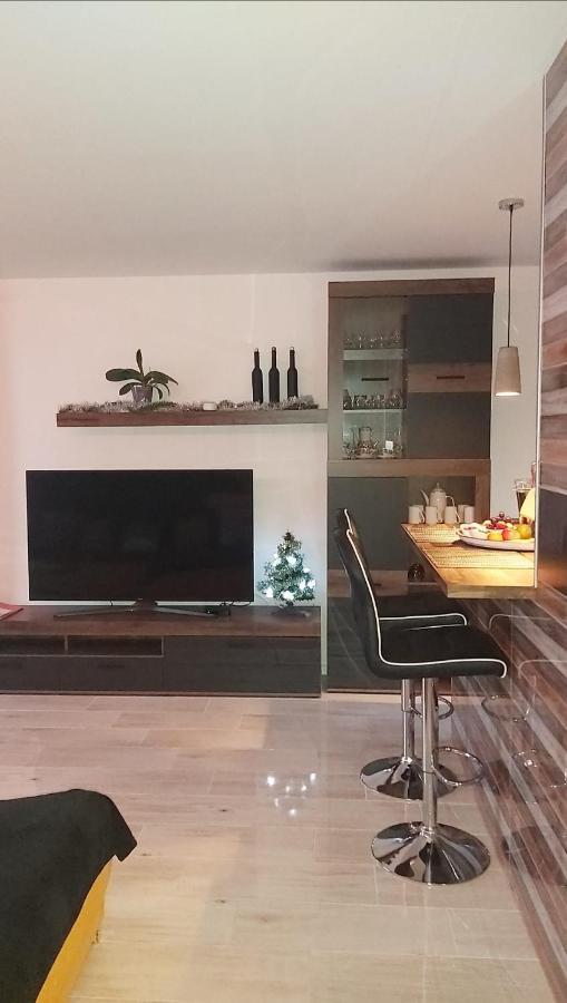 Apartman Navrchu Brezno Dış mekan fotoğraf